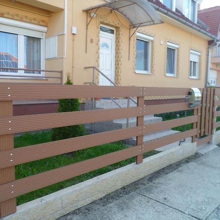 Palma Apartman Hajdúszoboszló Exteriér fotografie